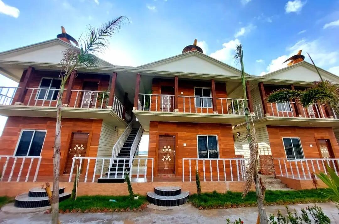 Eagle Cottage River View